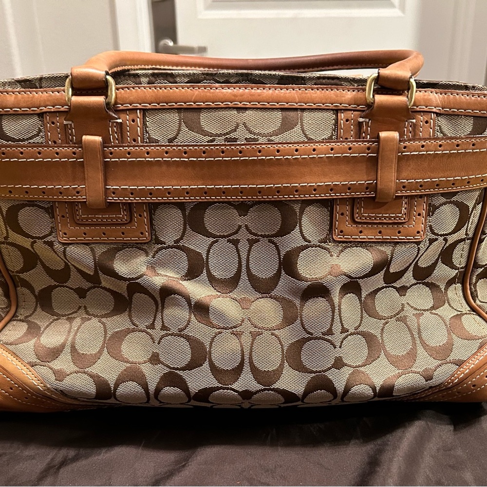 Coach Original Canvas Tote, Large - Picture 4 of 7